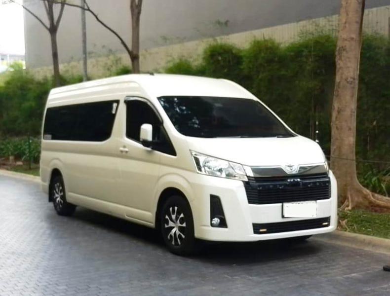 SEWA HIACE BEKASI